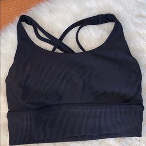 Lululemon sports bra